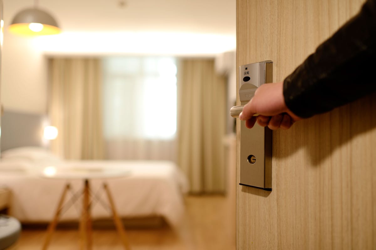 Wie richte ich ein barrierefreies Gästezimmer ein