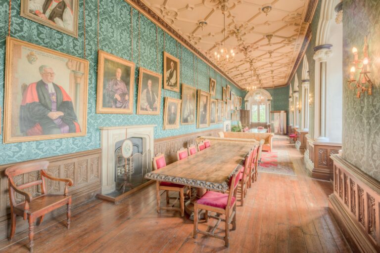 Welche Möbelrollen eignen sich am besten für empfindliche Holzböden?